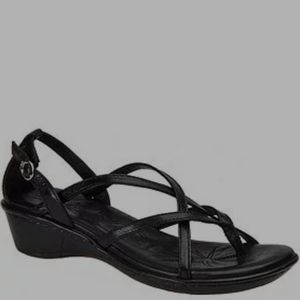 Born Leather Sandals